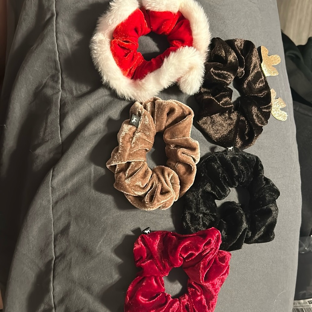 PINK velvet scrunchies
